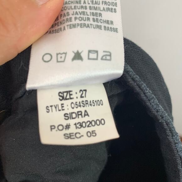 Joe’s Jeans Black Distressed Skinny Jeans - Picture 11 of 11